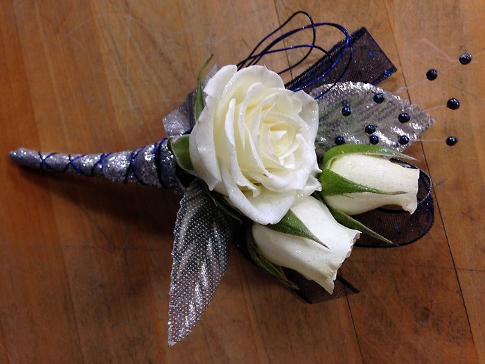 Prom Boutonniere 15