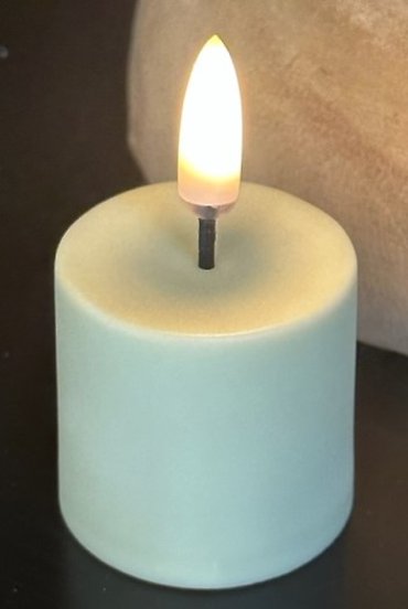 Rechargeable Votive Set With Remote