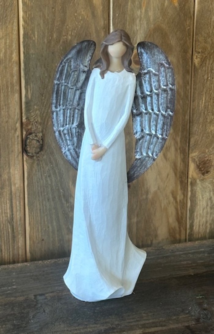 Angel with folded hands