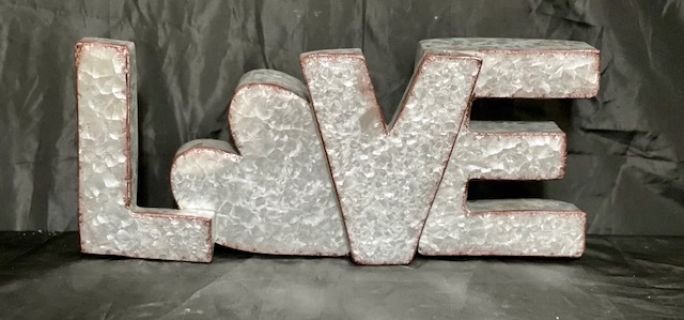 Metal 3D Love Sign