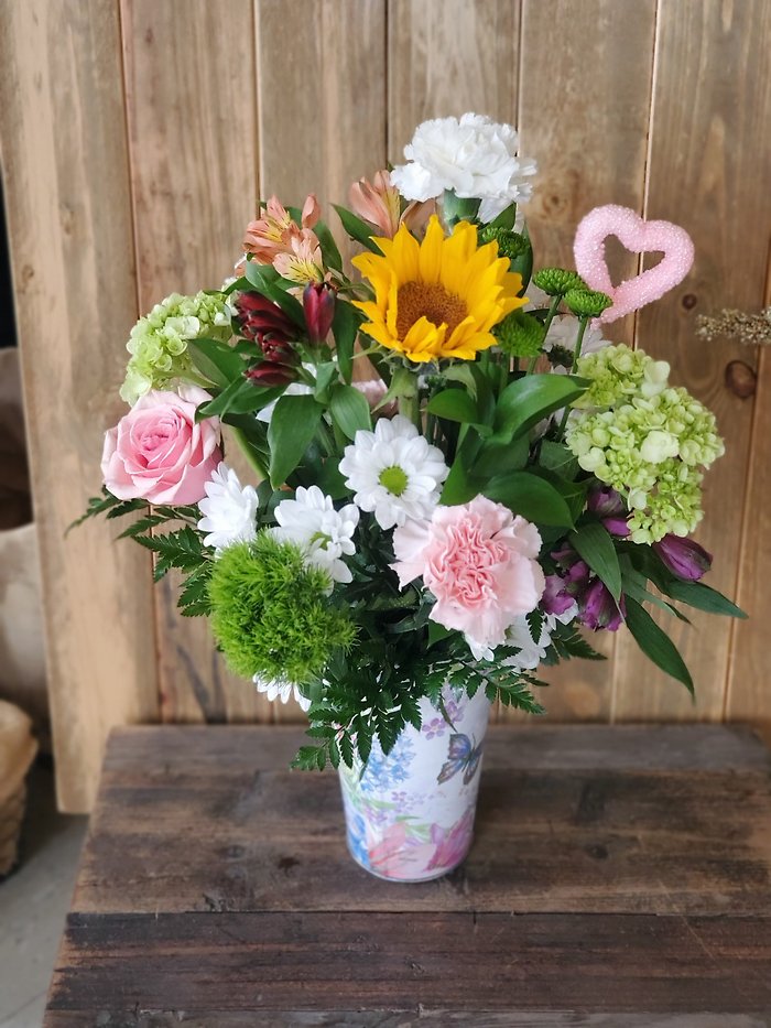 Valentines blooming garden of love