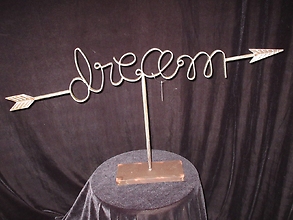 \"Dream\" Iron Sign